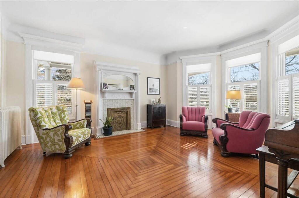 09-780_7407 09-780_7407