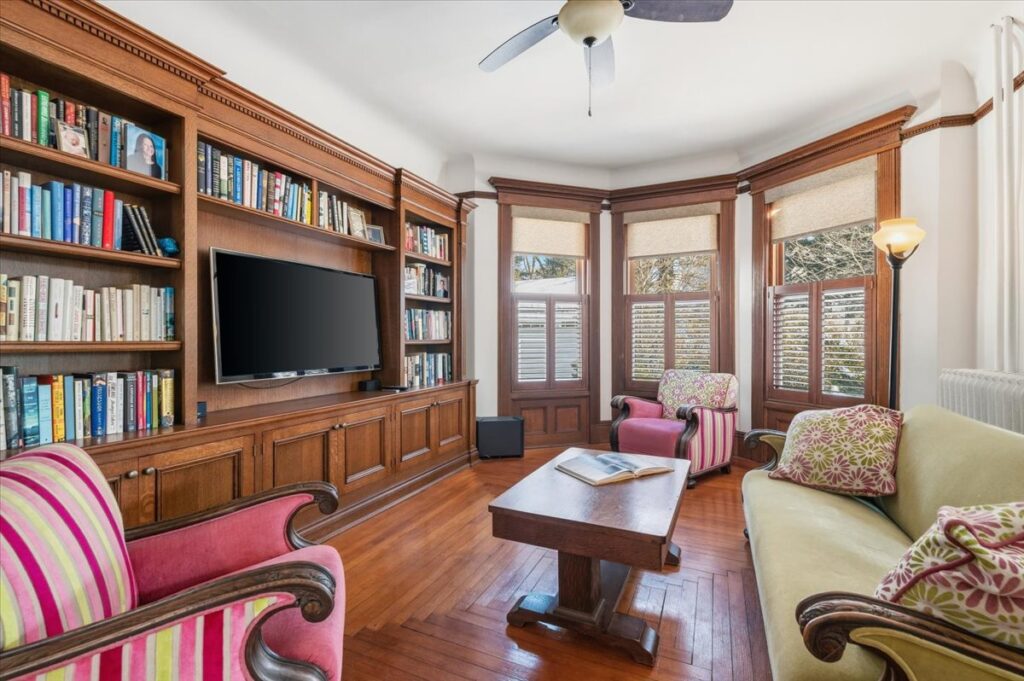 15-780_7436 15-780_7436