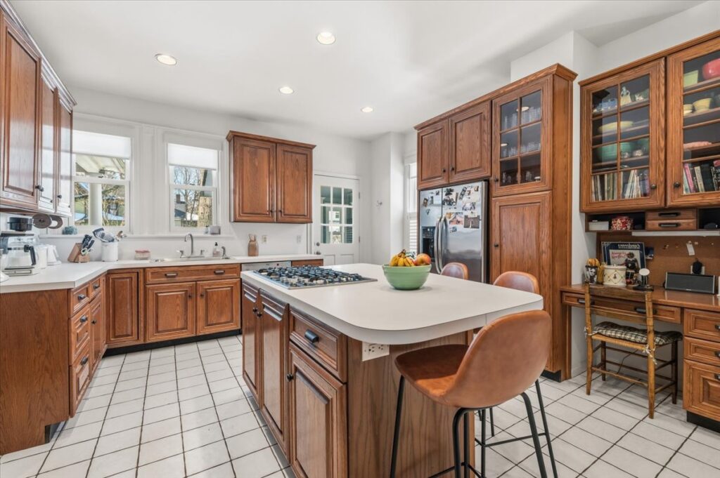 18-780_7451 18-780_7451