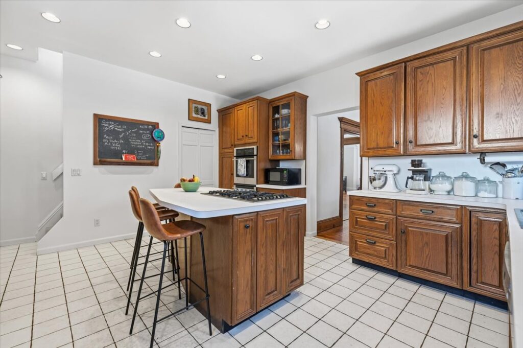 20-780_7462 20-780_7462